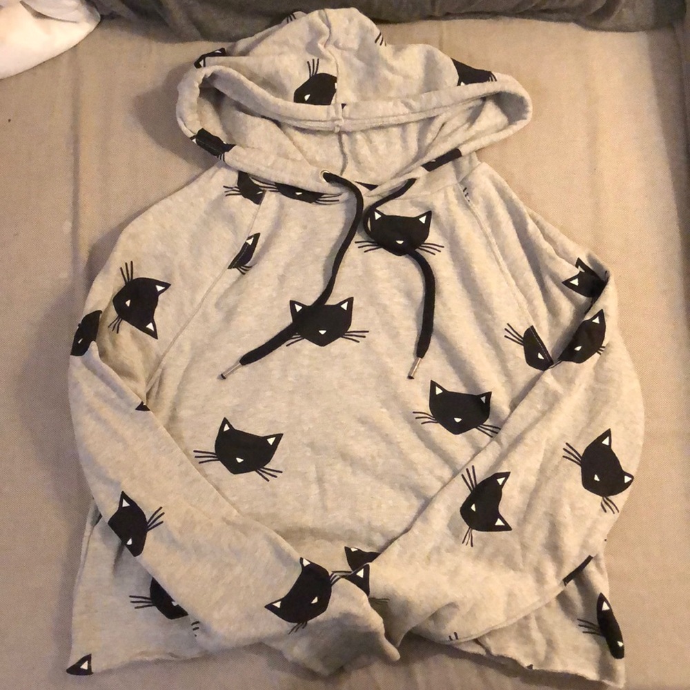 Kitty cropped hoodie